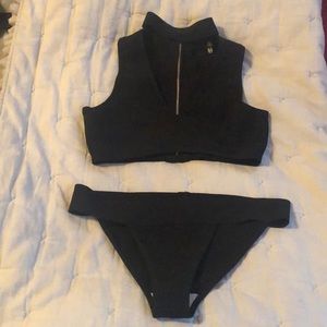 Missguided choker bikini size 8. Worn once.